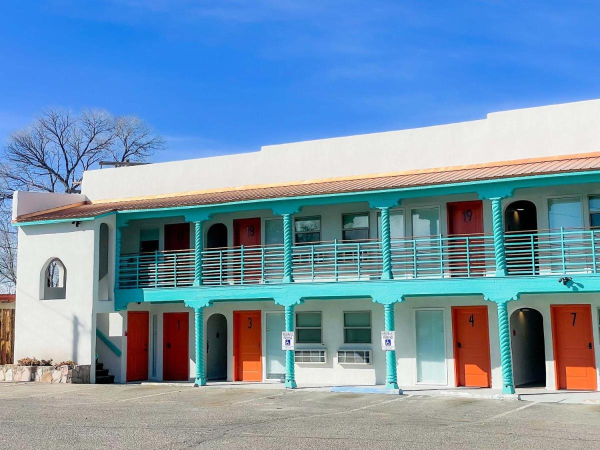 Taos Motor Lodge Exterior photo